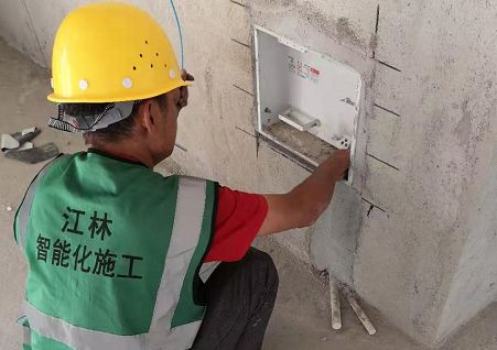 楼宇对讲穿线施工